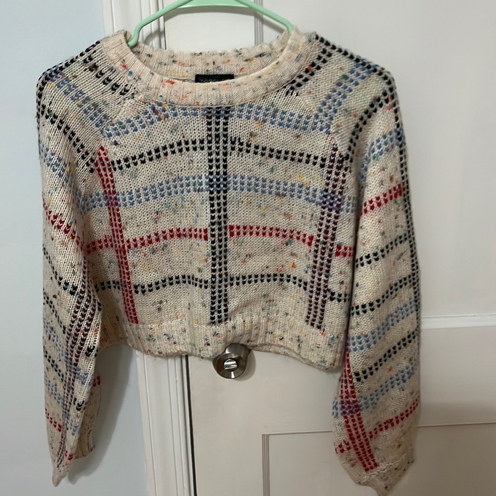 Crop top sweater